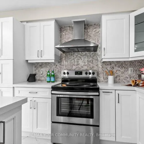 Premium freehold home for sale: 25, Bassett, Langstaff, Richmond Hill