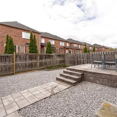 15,&nbsp;Brumstead, Jefferson, Richmond Hill