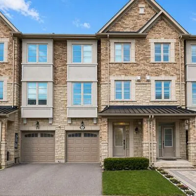22,&nbsp;Lowther, Oak Ridges, Richmond Hill