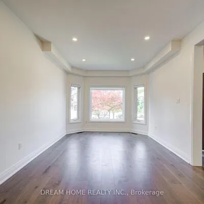 5,&nbsp;Silk, Langstaff, Richmond Hill