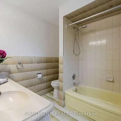 1,&nbsp;Tiffany, South Richvale, Richmond Hill