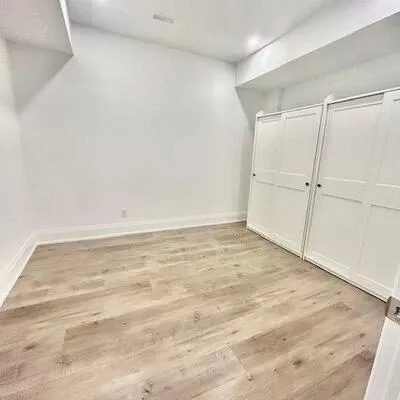 18,&nbsp;Direzze, Mill Pond, Richmond Hill