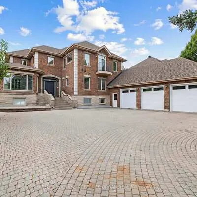 18,&nbsp;Yongeview, South Richvale, Richmond Hill