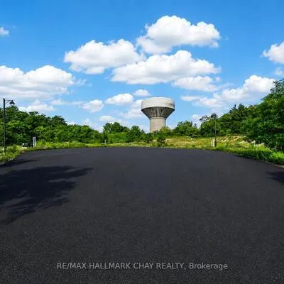 10,&nbsp;Tower, Oak Ridges, Richmond Hill