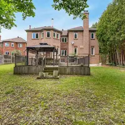 15,&nbsp;Clarendon, Bayview Hill, Richmond Hill