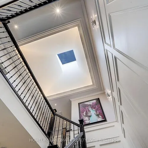 Premium freehold home for sale: 153, Lawrence, Harding, Richmond Hill