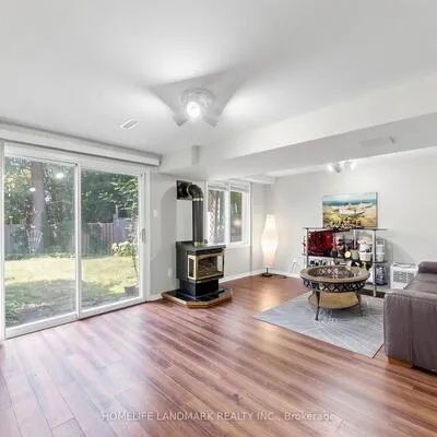 52,&nbsp;Queensmill, Doncrest, Richmond Hill