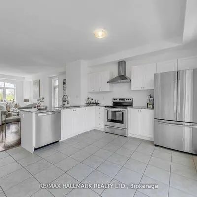 284,&nbsp;King, Oak Ridges, Richmond Hill
