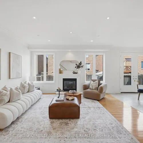 Premium freehold home for sale: 8, Farmhouse, Jefferson, Richmond Hill