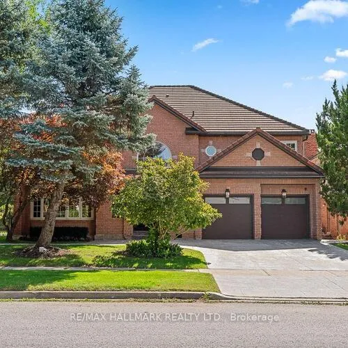 Premium freehold home for sale: 18, Ardmore, Bayview Hill, Richmond Hill