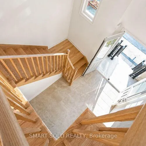 Premium freehold home for sale: 73, current, Rural Richmond Hill, Richmond Hill