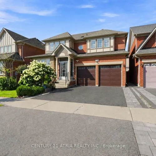 Premium freehold home for sale: 136, Rollinghill, Jefferson, Richmond Hill