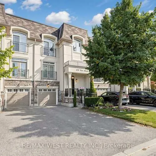 Premium freehold home for sale: 112, Lake, Oak Ridges Lake Wilcox, Richmond Hill