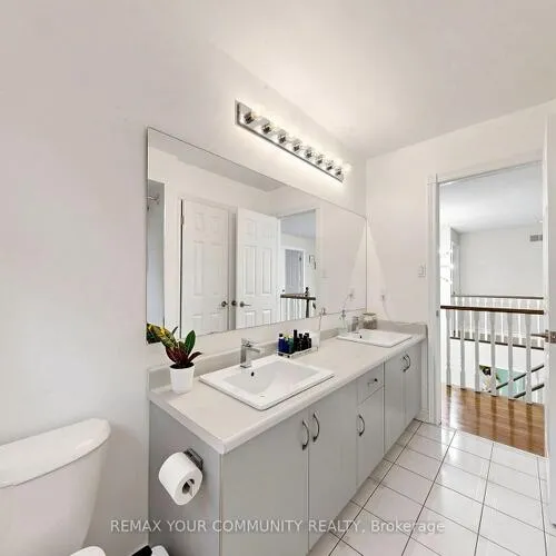 Premium freehold home for sale: 6, Bombay, Oak Ridges, Richmond Hill