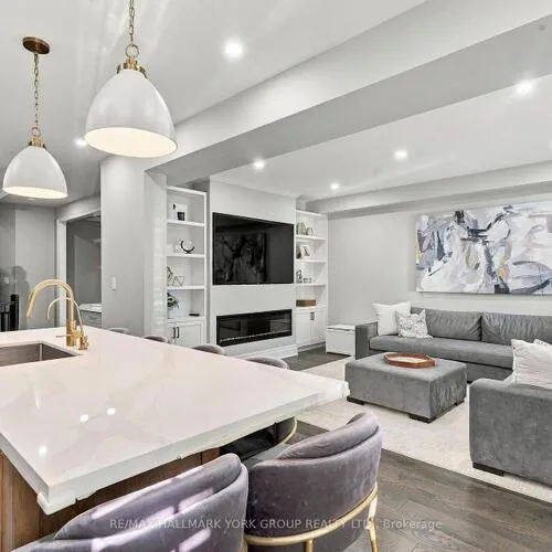 Premium freehold home for sale: 280, Paradelle, Oak Ridges Lake Wilcox, Richmond Hill