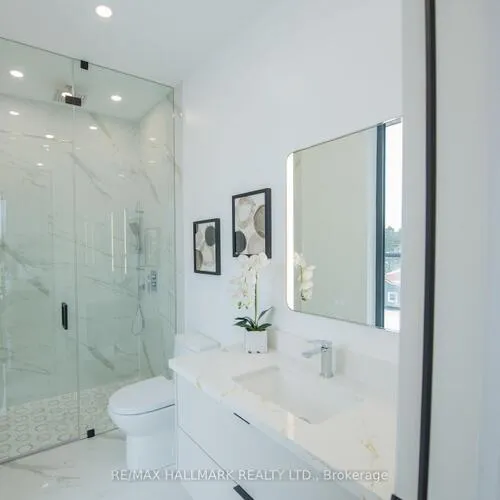 Premium freehold home for sale: 52, Wildwood, Oak Ridges Lake Wilcox, Richmond Hill