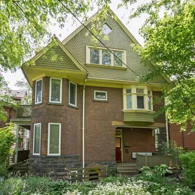 2,&nbsp;Bellwoods, Trinity-Bellwoods, Toronto