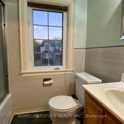 192,&nbsp;Parkview, Willowdale East, Toronto