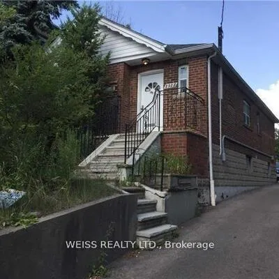 2925,&nbsp;Bathurst, Bedford Park-Nortown, Toronto