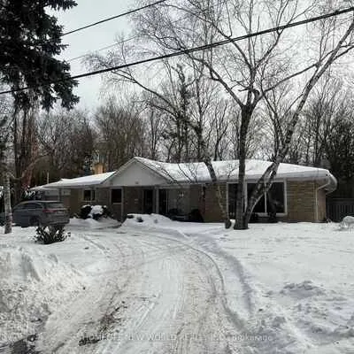 59,&nbsp;Forest Grove, Bayview Village, Toronto