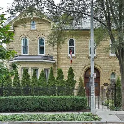 4,&nbsp;Wellesley, Cabbagetown-South St. James Town, Toronto