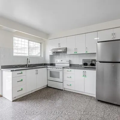 144,&nbsp;Wolseley, Trinity-Bellwoods, Toronto