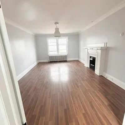 20,&nbsp;Roselawn, Yonge-Eglinton, Toronto