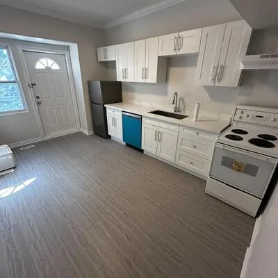 25,&nbsp;Howard, North St. James Town, Toronto