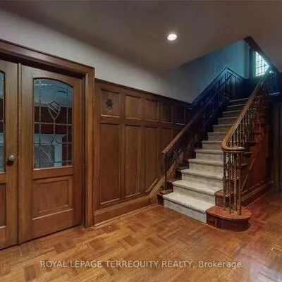 312,&nbsp;Glenayr, Forest Hill South, Toronto