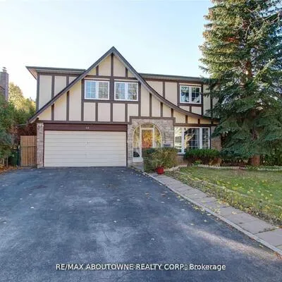 14, Angus, Don Valley Village, Toronto