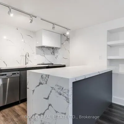 334A,&nbsp;Gladstone, Little Portugal, Toronto
