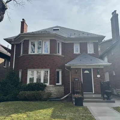 735,&nbsp;Avenue, Yonge-St. Clair, Toronto