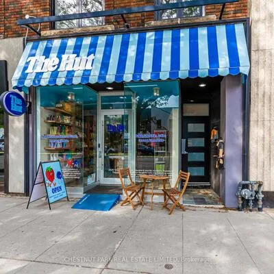 2528,&nbsp;Yonge, Yonge-Eglinton, Toronto