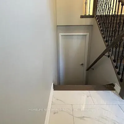 137,&nbsp;Cherokee, Pleasant View, Toronto