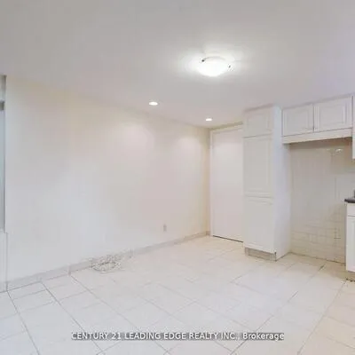 47,&nbsp;Southwell, Banbury-Don Mills, Toronto