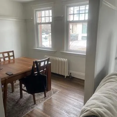 5,&nbsp;Lonsdale, Yonge-St. Clair, Toronto