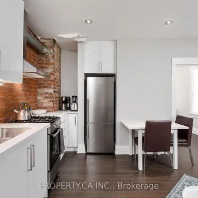 345,&nbsp;Gladstone, Dufferin Grove, Toronto