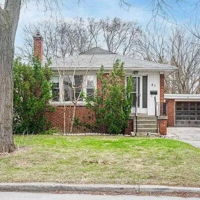 41,&nbsp;Bainbridge, Clanton Park, Toronto
