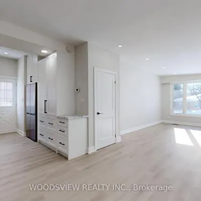 56,&nbsp;Niantic, Parkwoods-Donalda, Toronto