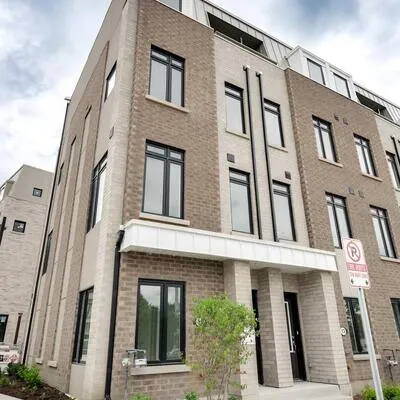 15,&nbsp;Case Ootes, Victoria Village, Toronto