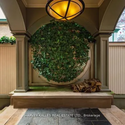 173,&nbsp;Balmoral, Casa Loma, Toronto