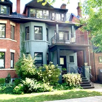 108,&nbsp;Admiral, Annex, Toronto