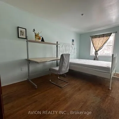 53,&nbsp;Brian, Pleasant View, Toronto