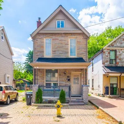 370,&nbsp;Margueretta, Dufferin Grove, Toronto