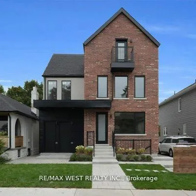 502,&nbsp;Atlas, Oakwood Village, Toronto
