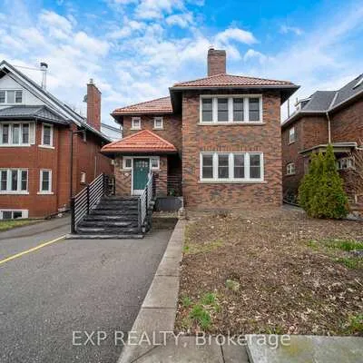 896,&nbsp;Avenue, Yonge-Eglinton, Toronto
