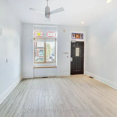 104,&nbsp;Sumach, Regent Park, Toronto