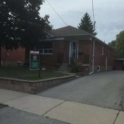 182,&nbsp;Florence, Lansing-Westgate, Toronto