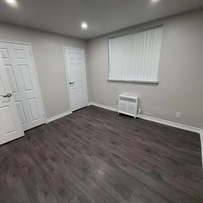 180,&nbsp;Vaughan, Humewood-Cedarvale, Toronto