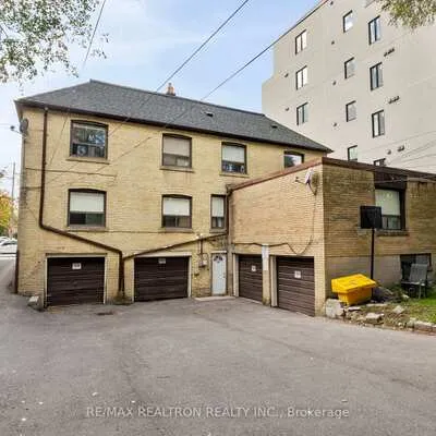 1721,&nbsp;Bathurst, Forest Hill South, Toronto
